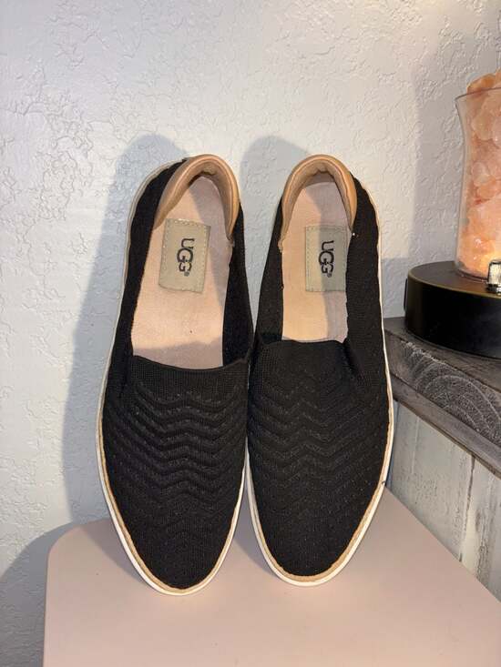 UGG Shoes - O2: Sammy Chevron black comfy stylish fun daily slip on 8